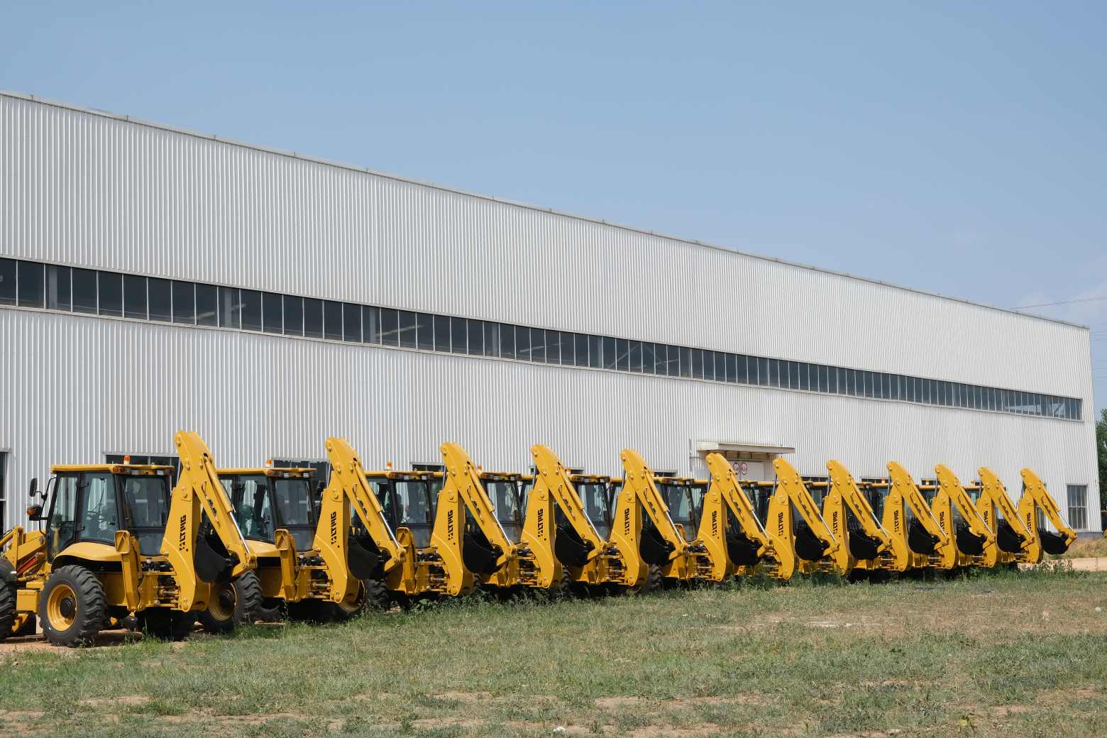 Backhoe Loaders: Your Versatile Construction Partner