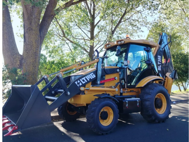 BLT388-I Backhoe Loader Arrives in Chile!