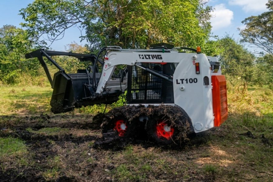 LT100 skid steer loader in Mexico